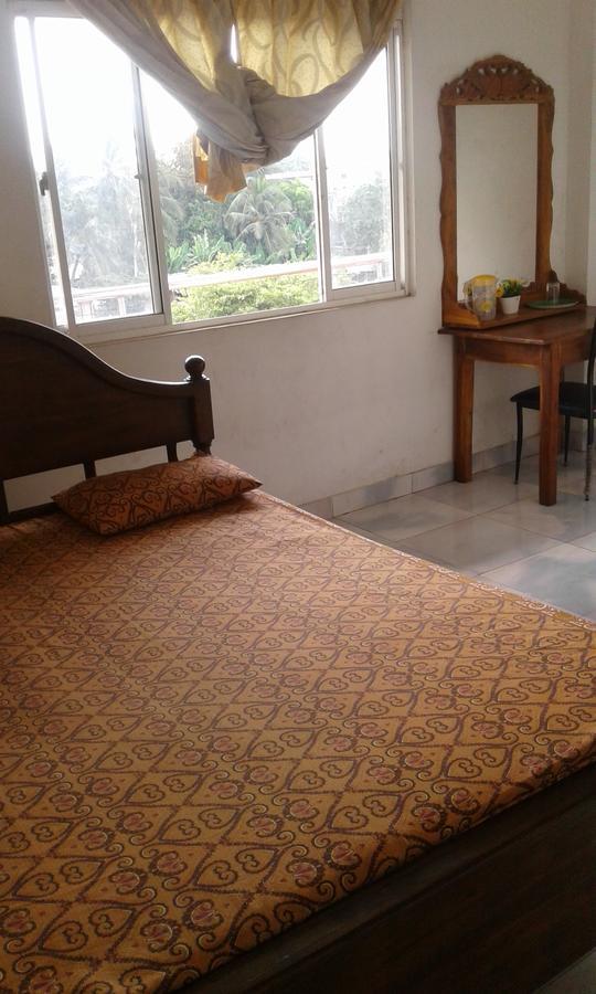 Down Town Hotel Ponnarankulama Chambre photo